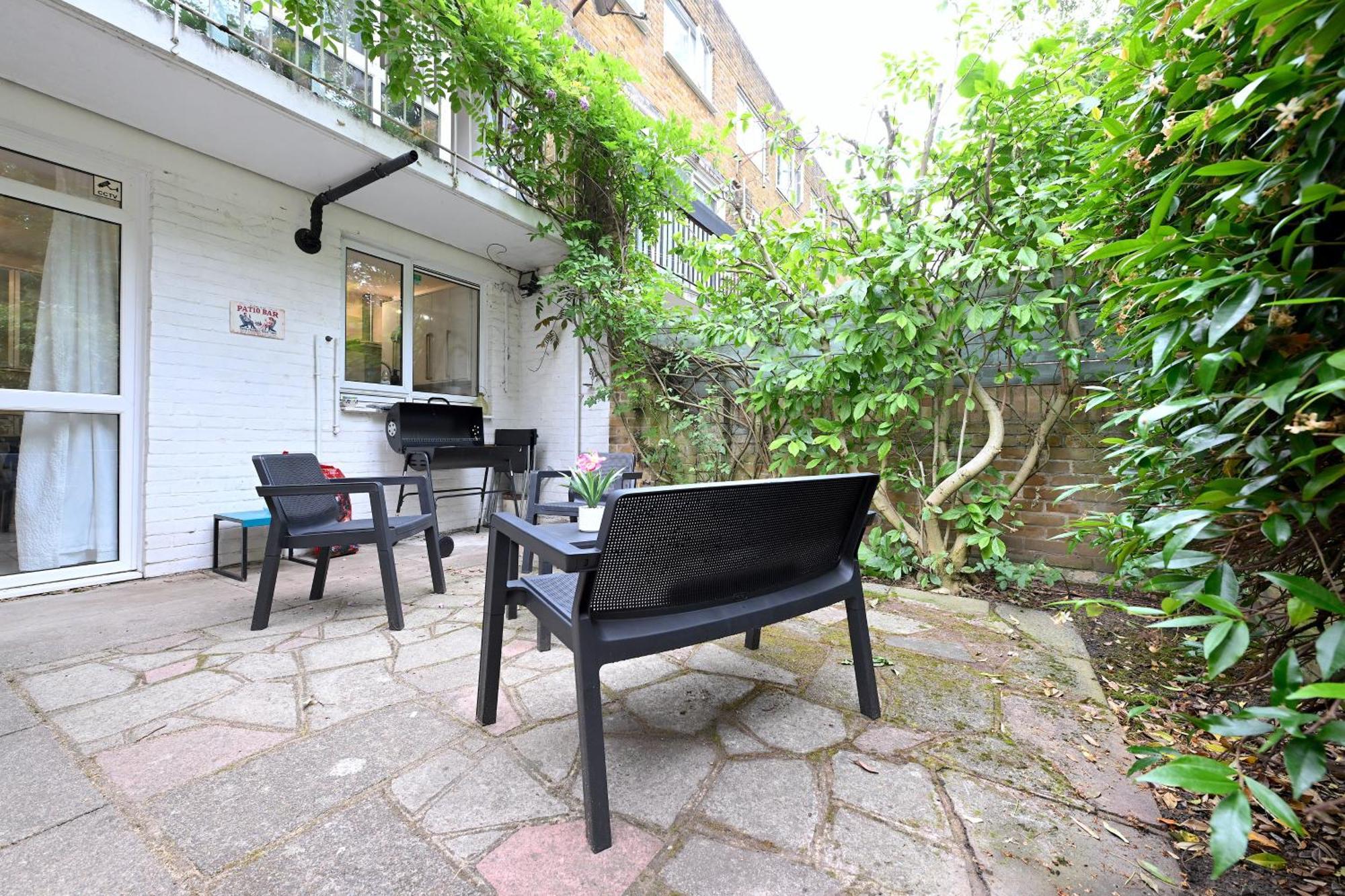 4 Bedroom Patio House Regent'S Park - Parking Лондон Екстер'єр фото
